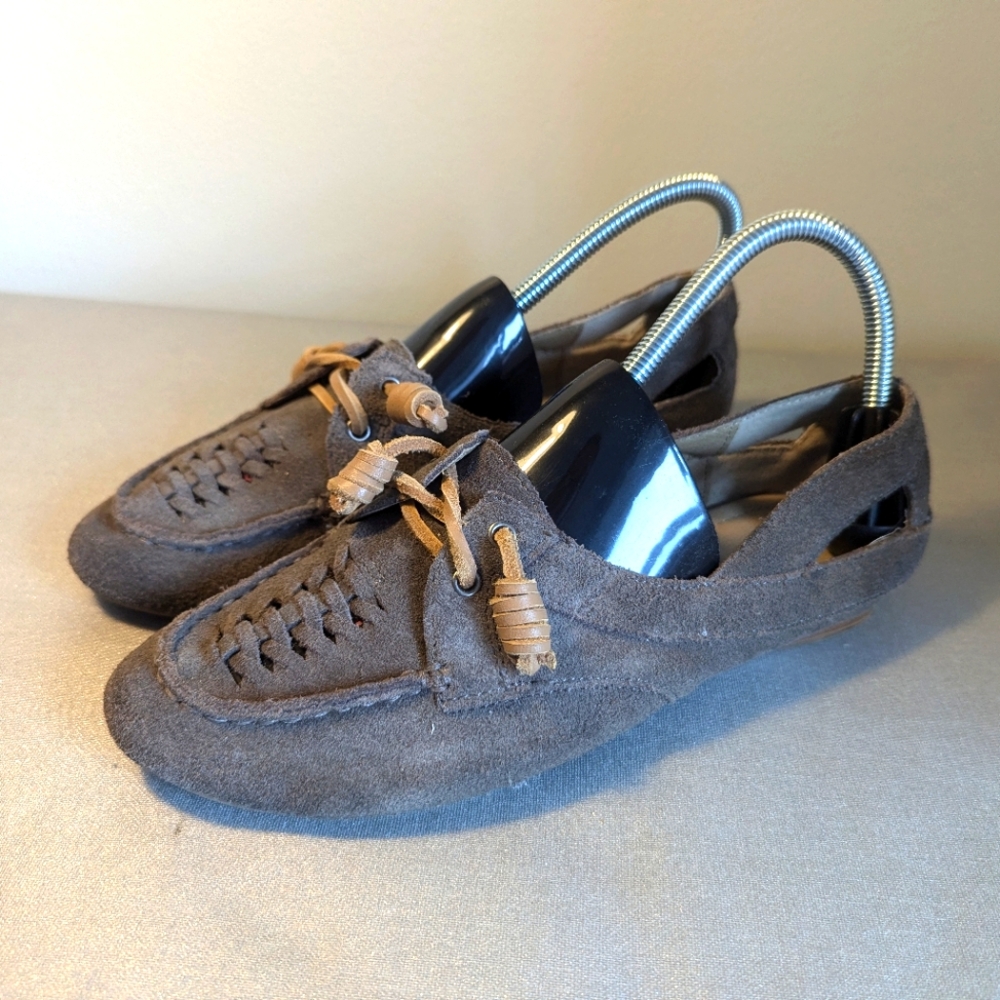 Kenneth Cole Reaction Gray Taupe Leather Flats Size 7.5